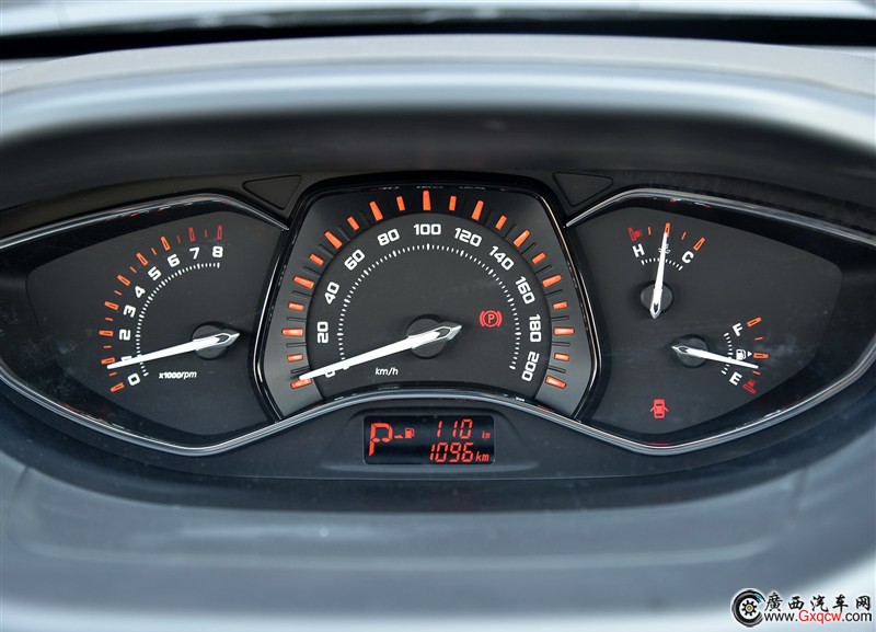 M7܇ D