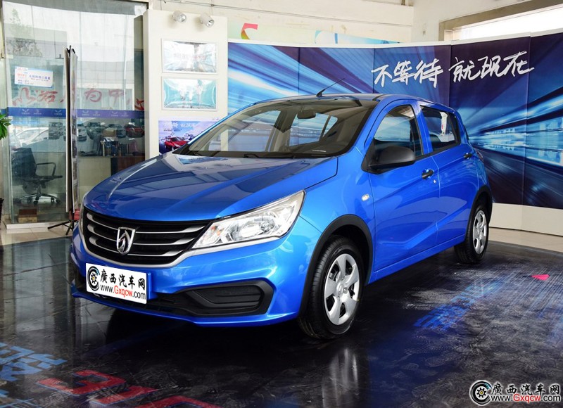 寶駿310車型 外觀圖