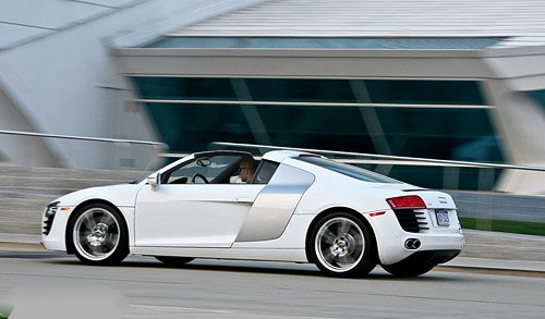�W��R8