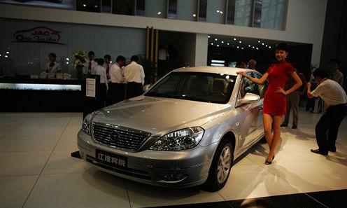 �����e��