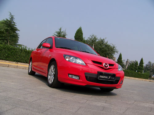 馬自達(dá)3兩廂