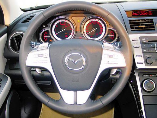 第二代馬自達(dá)6睿翼