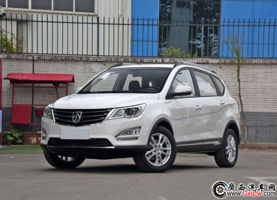 g֮x15fԪԃ(ni)Ʒ|(zh)SUV 